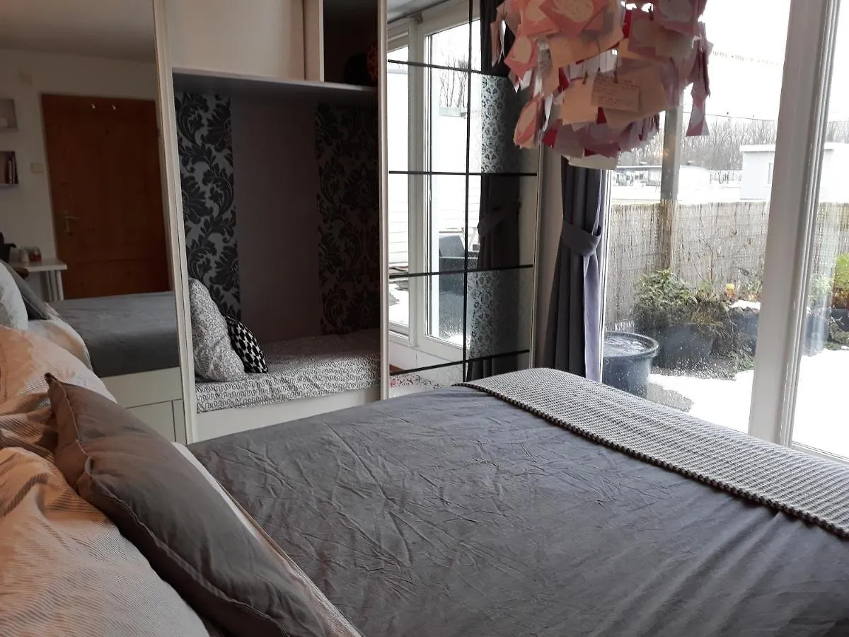 Bed & Breakfast The Rooms Upstairs & Downstairs Amsterdam